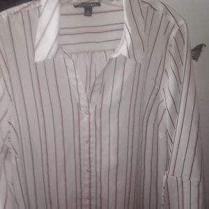 Roz and Ali button up top